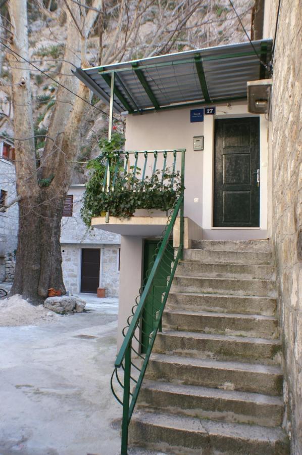Apartments With A Parking Space Omis - 4327 Exterior photo